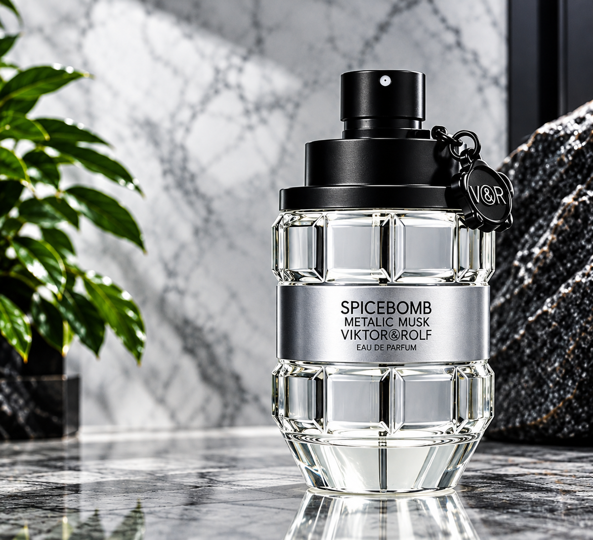 Viktor & Rolf Spicebomb Metallic Musk Eau de Parfum 100ml for Men